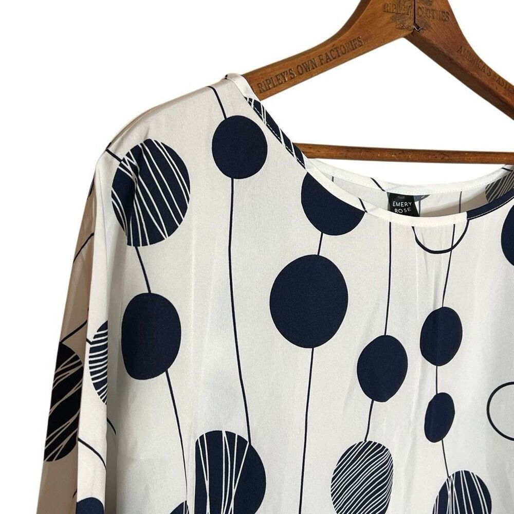 Emery Rose Polka Dot Short Sleeve Lightweight Blouse Top White Black Size 1XL - Picture 4 of 8